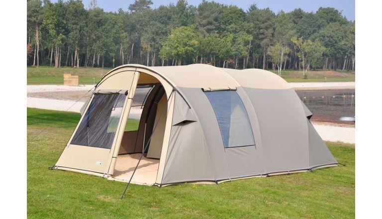 falco_uitgelicht_buizerd3000veneboercamping