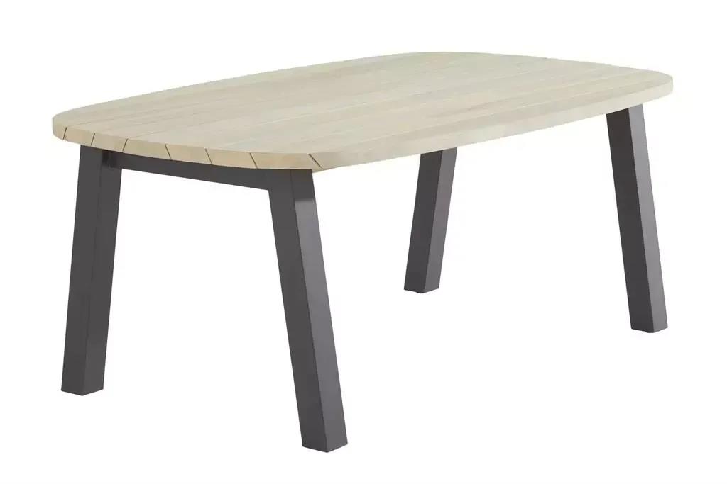 lhockzoqke6peu7eaog9dq_1231307_medium